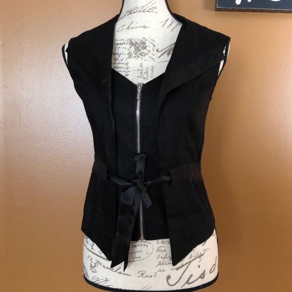 Bebe Black Zippered Vest size 0 - Picture 1 of 8